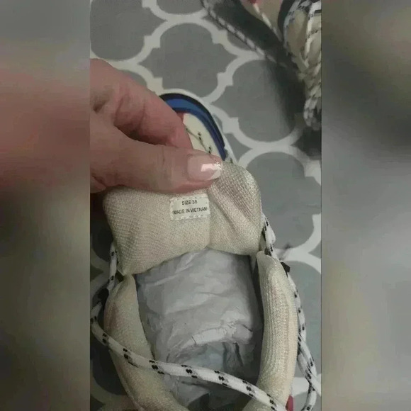 NWB Kenzo panelled-design sneakers FR 36 (US 5) Blue Red - Picture 5 of 5